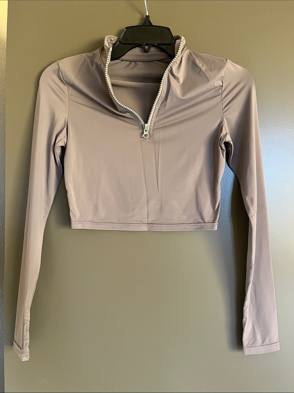 Long Sleeve Cropped Top